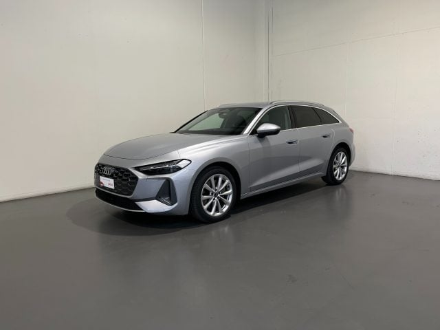 Audi A5 AVANT 2.0 TDI MHEV S.TRONIC BUSINESS ADVANCED, del 2025, 19.137 km, in vendita a Conegliano (TV)