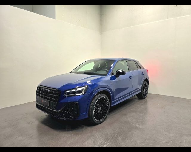 Audi Q2 35 TFSI S-TRONIC IDENTITY BLACK, del 2026, 100 km, in vendita a Conegliano (TV)