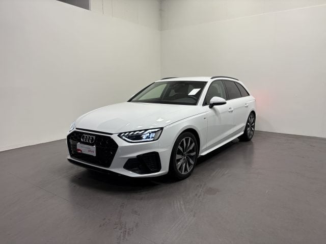 Audi A4 AVANT 35 TDI MHEV S-TRONIC S-LINE EDITION, del 2024, 18.966 km, in vendita a Conegliano (TV)