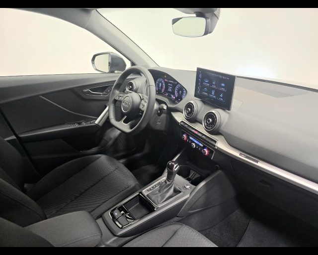 Audi Q2 35 TFSI S-TRONIC S-LINE EDITION - foto 3 di 4