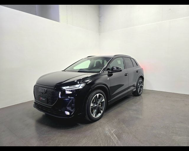 Audi QUATTRO Q4 45 E-TRON S-LINE, del 2026, 100 km, in vendita a Conegliano (TV)