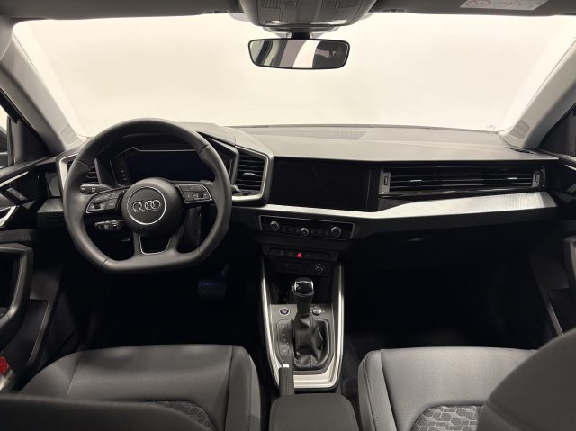 Audi A1 AUDI SPORTBACK 30 TFSI S-TRONIC IDENTITY BLACK - foto 4 di 4