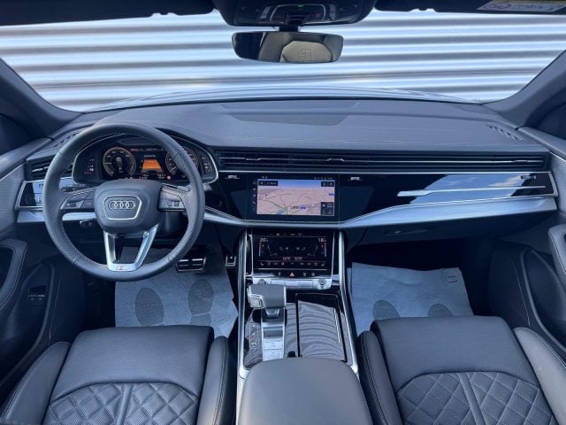 Audi Q8 55 TFSIe TIPTRONIC QUATTRO S-LINE EDITION - foto 4 di 4
