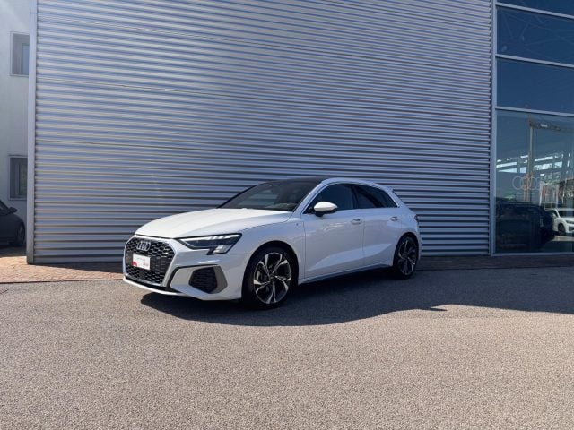 Audi A3 Sportback 35 TDI S-TRONIC S-LINE, del 2024, 28.900 km, in vendita a Conegliano (TV)