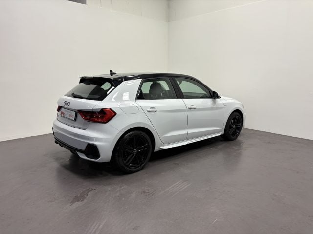 Audi A1 SPORTBACK 30 TFSI S-TRONIC S-LINE EDITION - foto 3 di 4