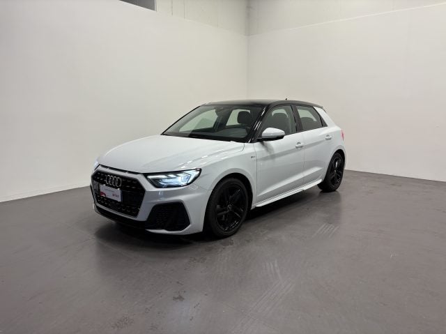 Audi A1 SPORTBACK 30 TFSI S-TRONIC S-LINE EDITION - foto 2 di 4