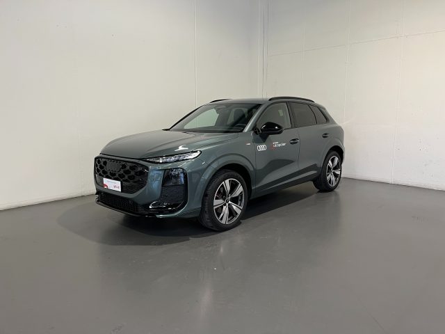 Audi Q3 TFSI S-TRONIC S-LINE EDITION, del 2025, 10.763 km, in vendita a Conegliano (TV)