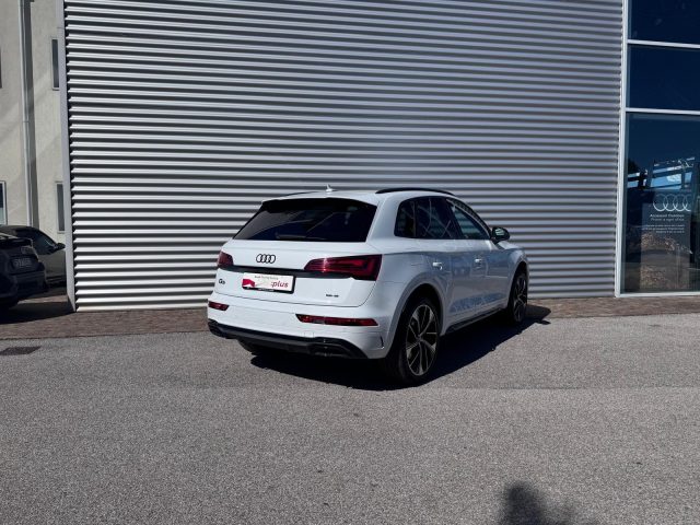 Audi Q5 50 TFSIe S-TRONIC QUATTRO IDENTITY BLACK - foto 2 di 4