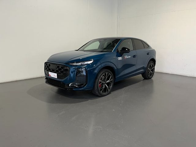 Audi Q3 SPORTBACK E-HYBRID S-TRONIC S-LINE, del 2026, 7.849 km, in vendita a Conegliano (TV)