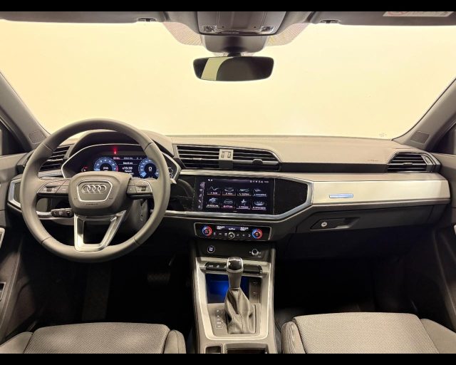 Audi Q3 SPORTBACK 35TFSI S-TRONIC IDENTITY BLACK - foto 4 di 4