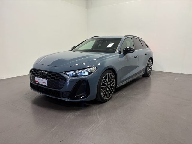 Audi A5 AVANT TDI S-TRONIC QUATTRO S-LINE EDITION, del 2026, 9.970 km, in vendita a Conegliano (TV)
