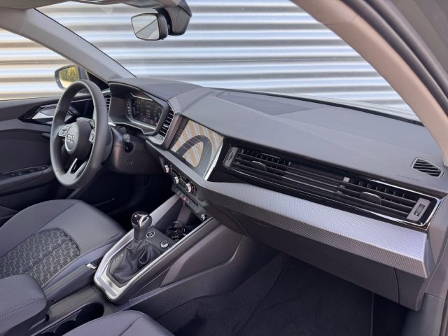 Audi A1 SPORTBACK 30 TFSI S-TRONIC S-LINE EDITION - foto 3 di 4