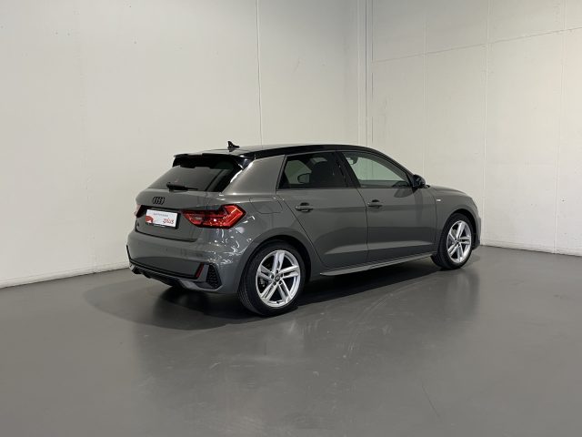 Audi A1 SPORTBACK 35 TFSI S-TRONIC S-LINE EDITION - foto 3 di 4