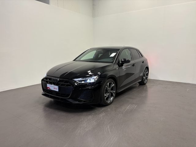 Audi A3 Sportback 30 TFSI S-TRONIC S-LINE EDITION, del 2026, 643 km, in vendita a Conegliano (TV)