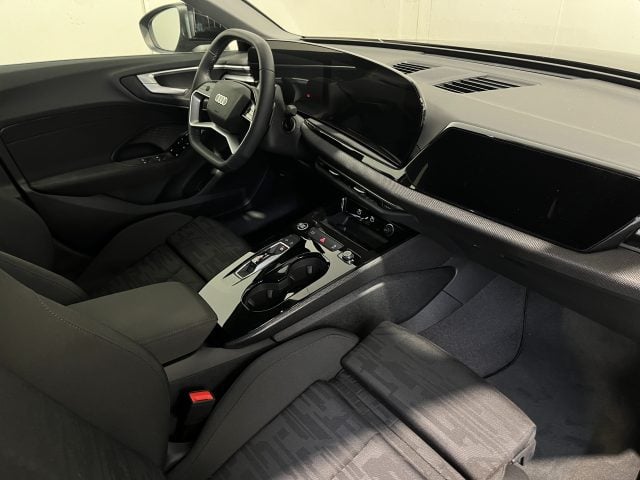 Audi A5 SEDAN TDI S-TRONIC S-LINE EDITION - foto 3 di 4