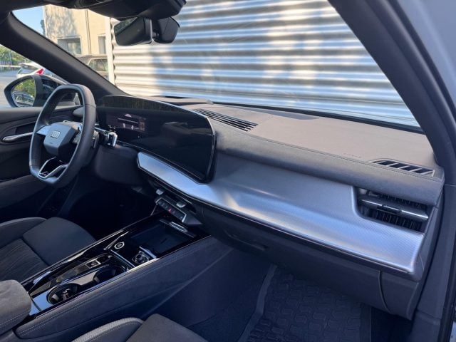 Audi Q3 E-HYBRID S-TRONIC BUSINESS - foto 3 di 4
