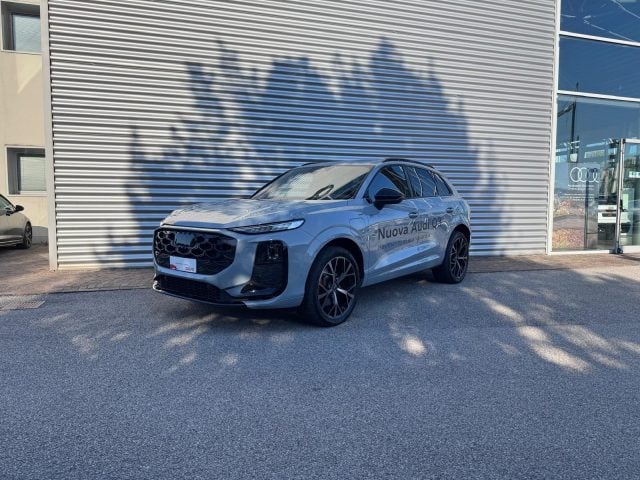 Audi Q3 E-HYBRID S-TRONIC BUSINESS, del 2025, 17.477 km, in vendita a Conegliano (TV)