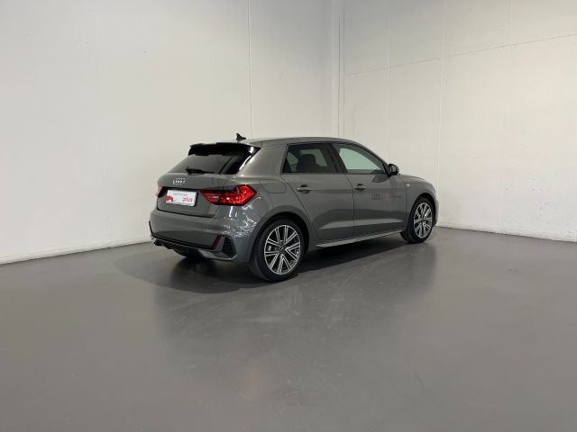 Audi A1 SPORTBACK 30 TFSI S-TRONIC S-LINE EDITION - foto 2 di 4