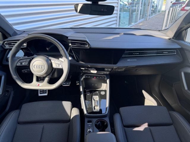 Audi A3 Sportback TFSIe S-TRONIC S-LINE EDITION - foto 4 di 4