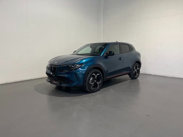 Alfa Romeo Junior 1.2 IBRIDA SPECIALE edct6 - foto 2 di 4