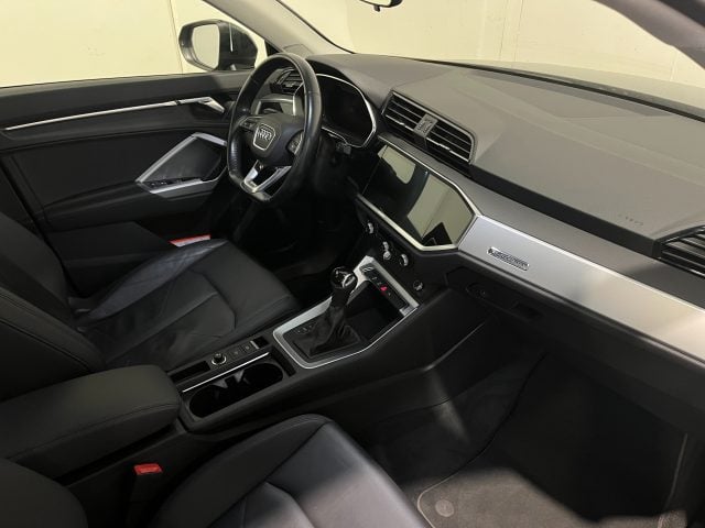 Audi Q3 40TDI S-TRONIC QUATTRO S-LINE EDITION - foto 3 di 4