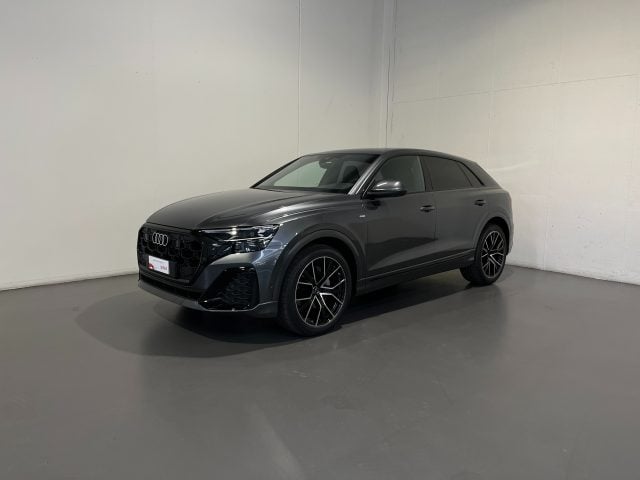 Audi Q8 50 TDI TIPTRONIC QUATTRO S-LINE EDITION, del 2026, 100 km, in vendita a Conegliano (TV)