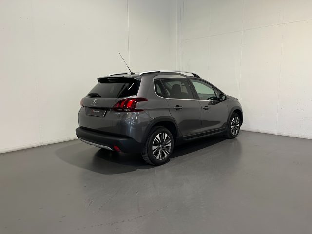 Peugeot 2008 1.2 PURETECH ALLURE - foto 3 di 4