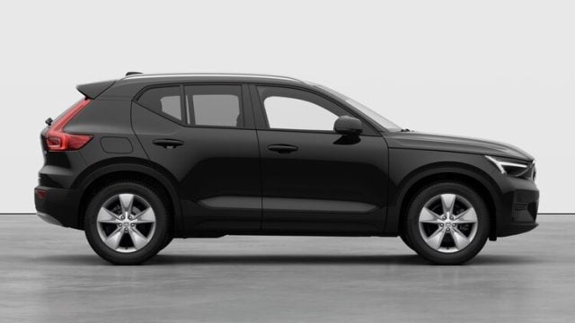 Volvo XC40 CORE B3 AUTO PREZZO PROMO FINO A FINE MESE - foto 4 di 4
