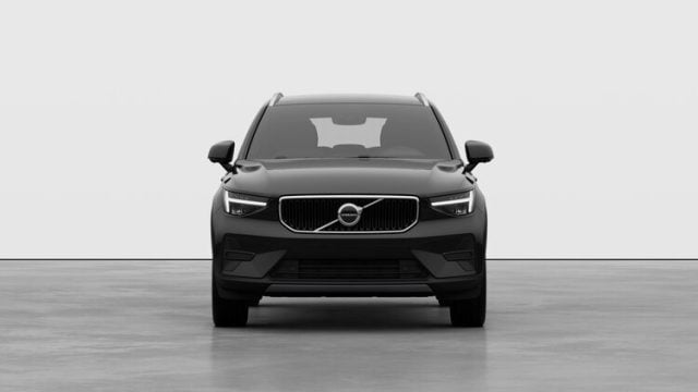Volvo XC40 CORE B3 AUTO PREZZO PROMO FINO A FINE MESE - foto 2 di 4
