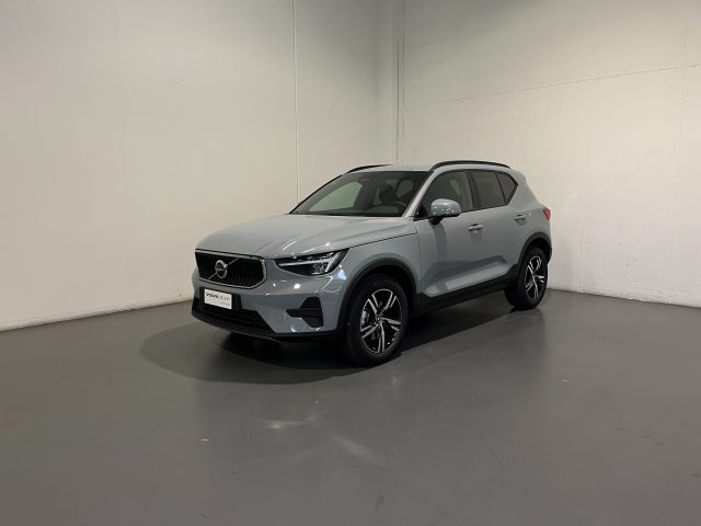 Volvo XC40 CORE B3 AUTO, del 2026, 15 km, in vendita a Conegliano (TV)