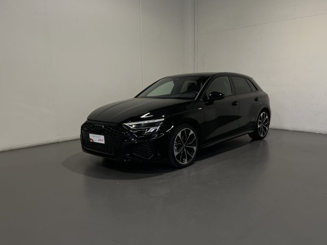 Audi A3 Sportback 40 TDI S-TRONIC QUATTRO S-LINE EDITION, del 2023, 39.675 km, in vendita a Conegliano (TV)