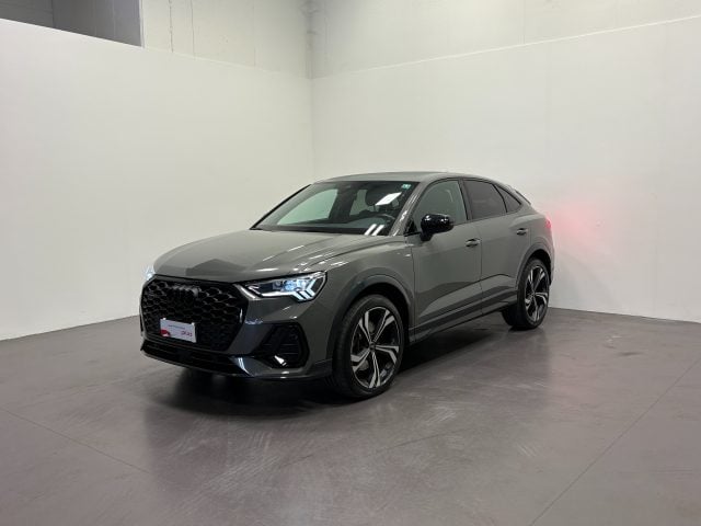Audi Q3 SPORTBACK 45 TFSI S-TRONIC QUATTRO IDENTITY BLACK, del 2023, 59.984 km, in vendita a Conegliano (TV)
