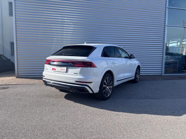 Audi Q8 50TDI MHEV TIPTRONIC QUATTRO SPORT - foto 2 di 4