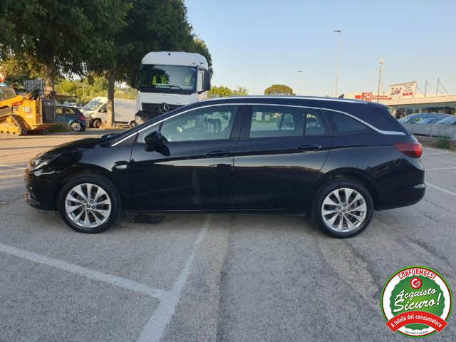 Opel Astra 1.4 Turbo 110CV EcoM Sports Tourer Innovation usato a SAN SEVERINO MARCHE