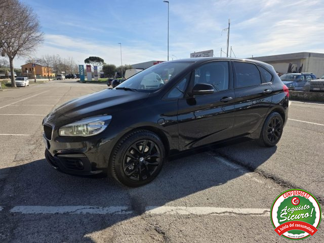 BMW 214 d Active Tourer Luxury - foto 3 di 4