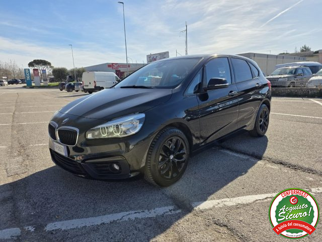 BMW 214 d Active Tourer Luxury - foto 2 di 4