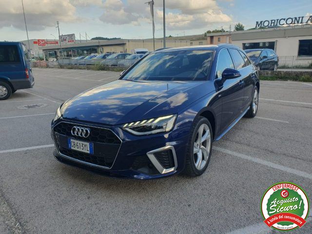 Audi A4 Avant 40 g-tron S tronic S line edition usato a SAN SEVERINO MARCHE