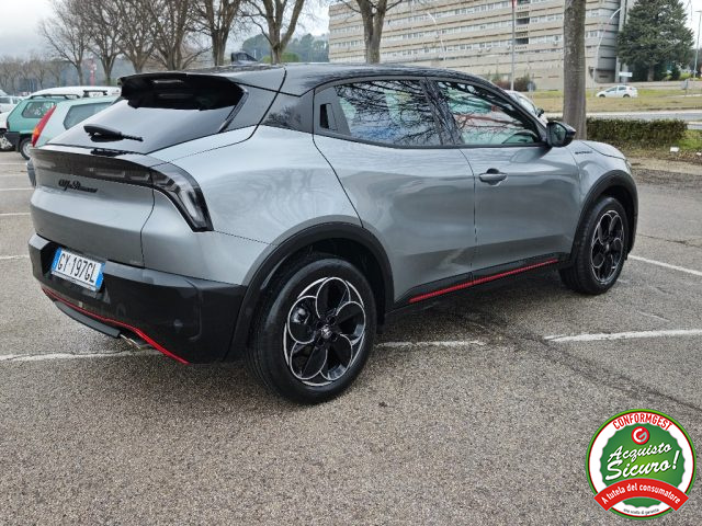 Alfa Romeo Junior 1.2 136 CV Hybrid eDCT6 Speciale - foto 4 di 4