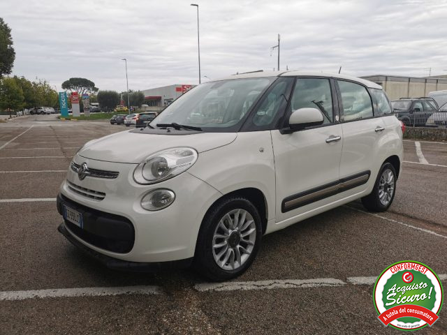 Fiat 500L Living 1.6 Multijet 105 CV Pop Star usato a SAN SEVERINO MARCHE