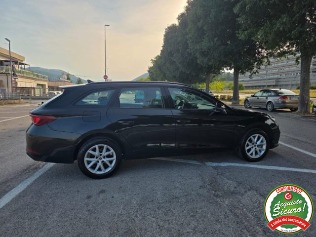 SEAT Leon Sportstourer 2.0 TDI Style - foto 4 di 4