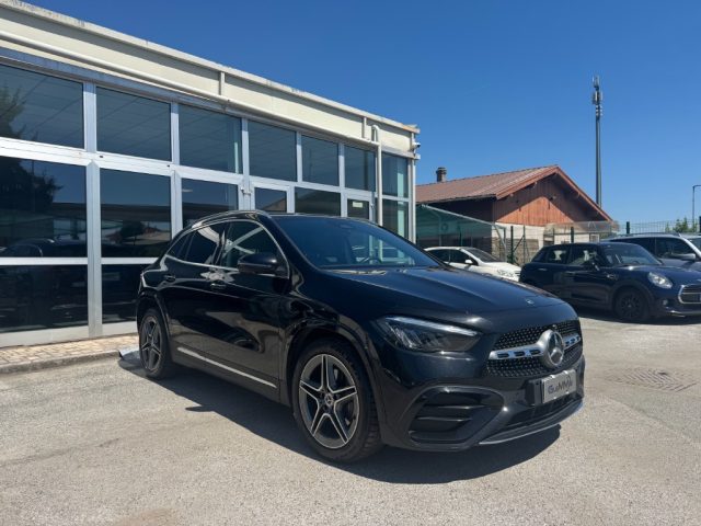 Mercedes-Benz GLA 200 d Automatic AMG Line Premium - foto 3 di 4