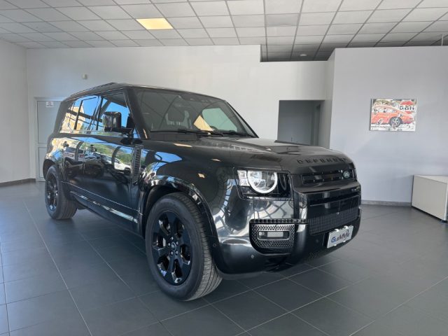 Land Rover Defender 110 2.0 Si4 PHEV 404 CV AWD Auto S/ IVA COMPRESA - foto 3 di 4