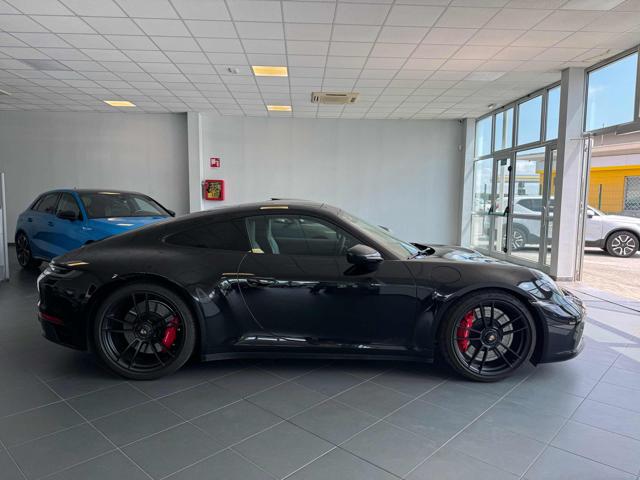 Porsche 992 911 992 Carrera GTS - foto 2 di 4