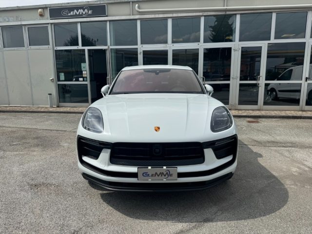 Porsche Macan 2 - foto 2 di 4