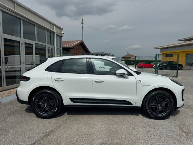 Porsche Macan 2 - foto 4 di 4