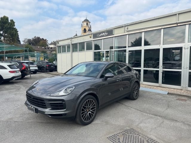 Porsche Cayenne Coupé 3.0 V6, del 2019, 97.500 km, in vendita a Cuneo (CN)