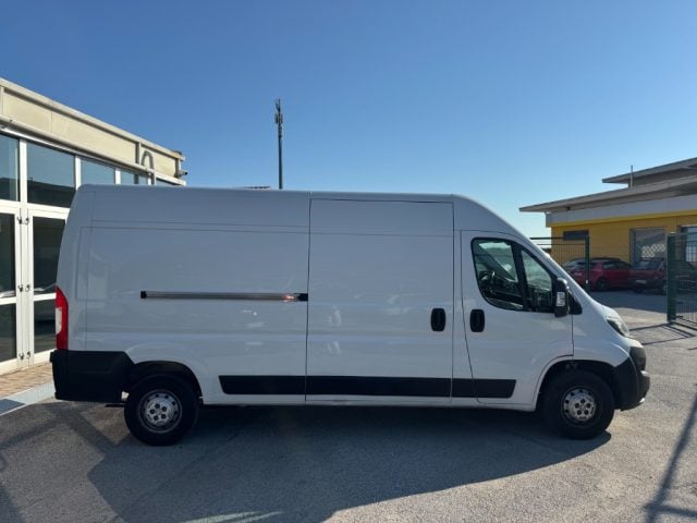 Peugeot Boxer 35 2.2 BlueHDi 140 S&S PLM-TA Furgone - foto 4 di 4