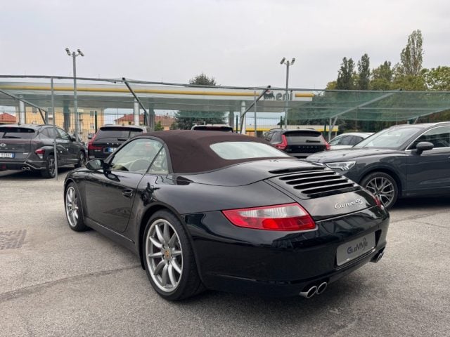Porsche 911 Carrera 4S Cabriolet - foto 4 di 4