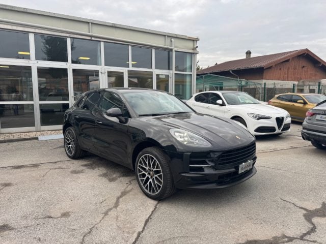 Porsche Macan 2.0 PDK 245CV - foto 3 di 4