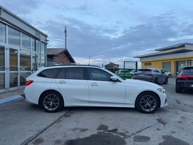 BMW 320 d Touring Sport - foto 4 di 4